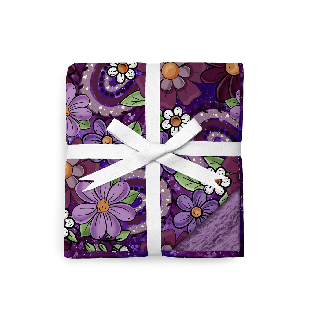 Cozy Blooms 85”x63” Bamboo Fur Backed Blanket